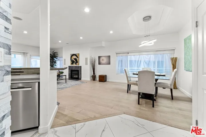 1160 Granville Avenue 108, Los Angeles, California 90049