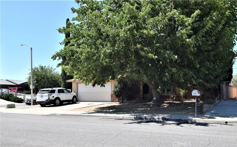 2905 E Avenue R11, Palmdale, California 93550