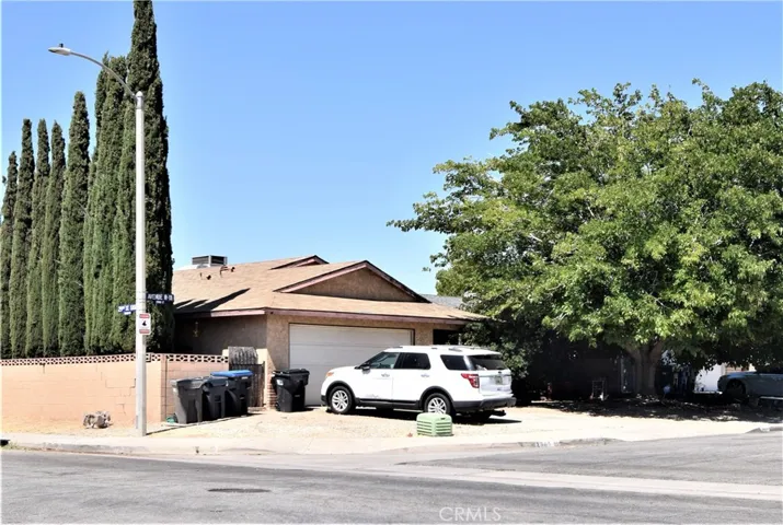 2905 E Avenue R11, Palmdale, California 93550