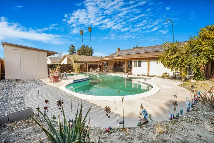 40785 Johnston, Hemet, California 92544