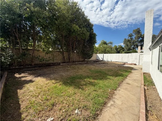 23767 Via Helina, Valencia, California 91355