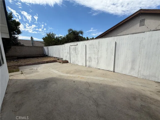 23767 Via Helina, Valencia, California 91355