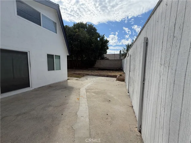 23767 Via Helina, Valencia, California 91355