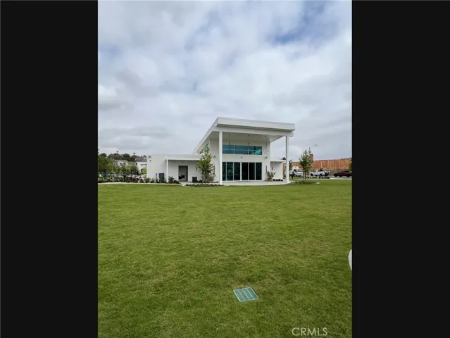 4041 Pomelo Drive, Corona, California 92883