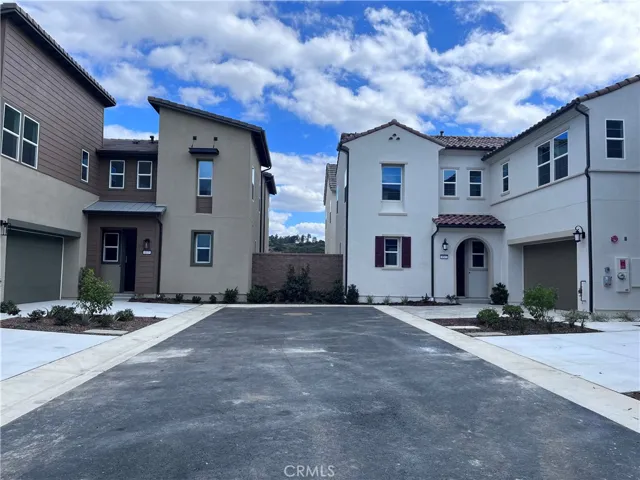 4041 Pomelo Drive, Corona, California 92883