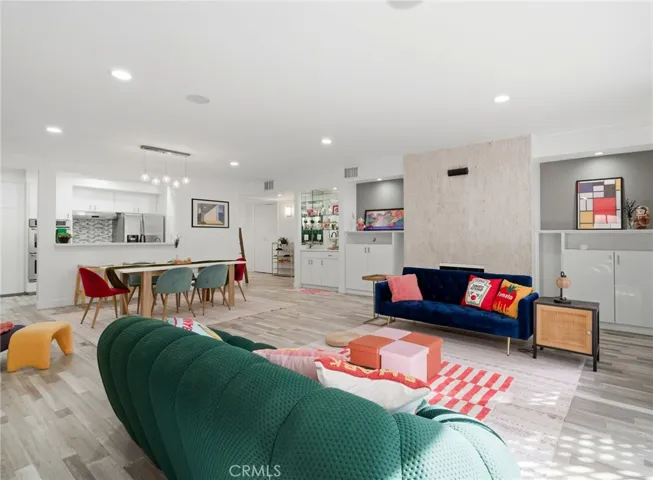 1277 S S Beverly Glen Blvd #107, Los Angeles, California 90024