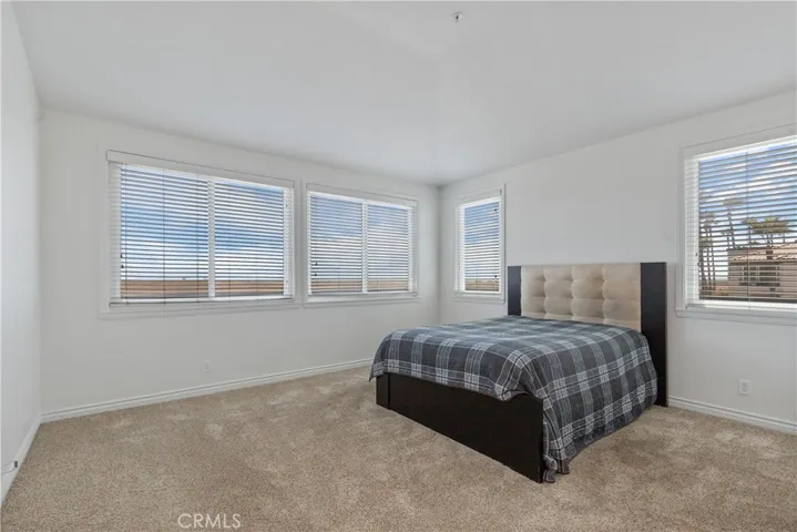 PRIMARTY BEDROOM