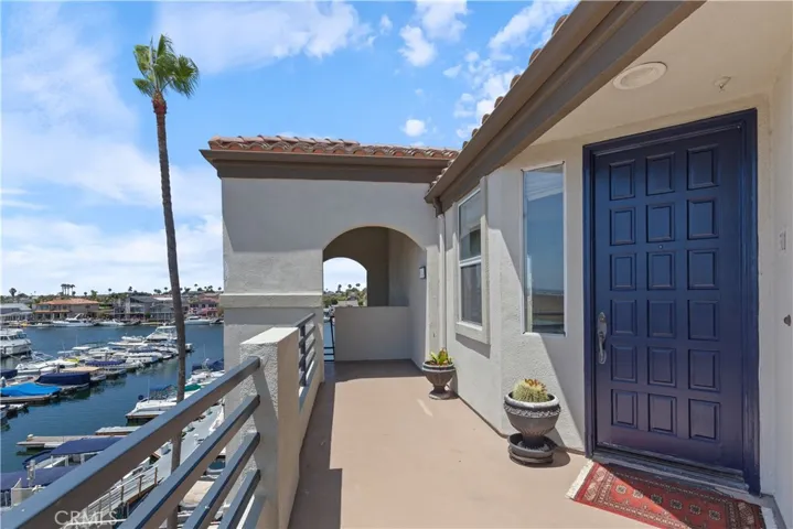 WELCOME HOME