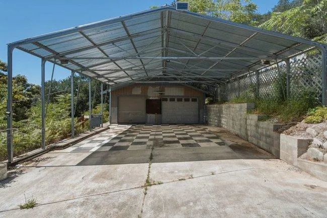 741 Echo Valley Road, Salinas, California 93907