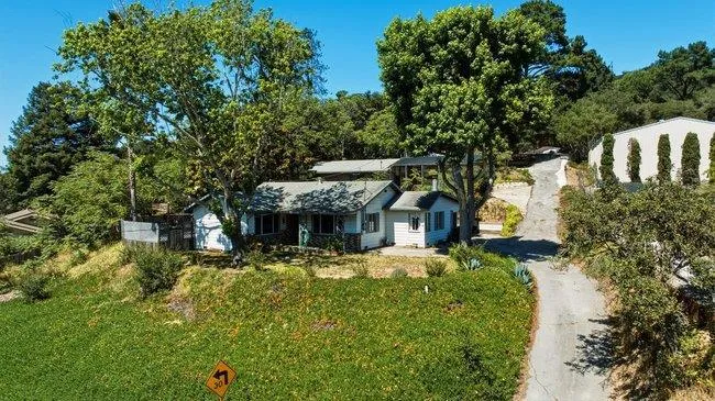 741 Echo Valley Road, Salinas, California 93907