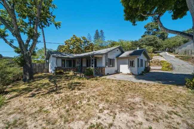 741 Echo Valley Road, Salinas, California 93907