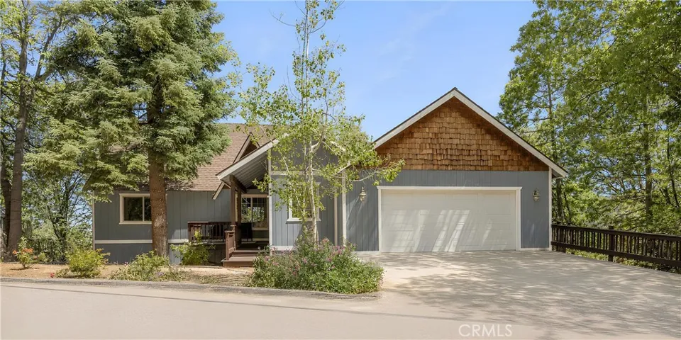 1360 Montreal, Lake Arrowhead, California 92352
