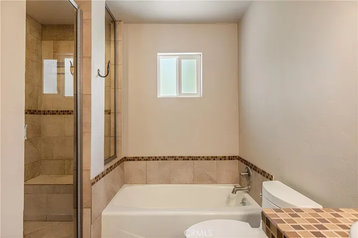 1360 Montreal, Lake Arrowhead, California 92352