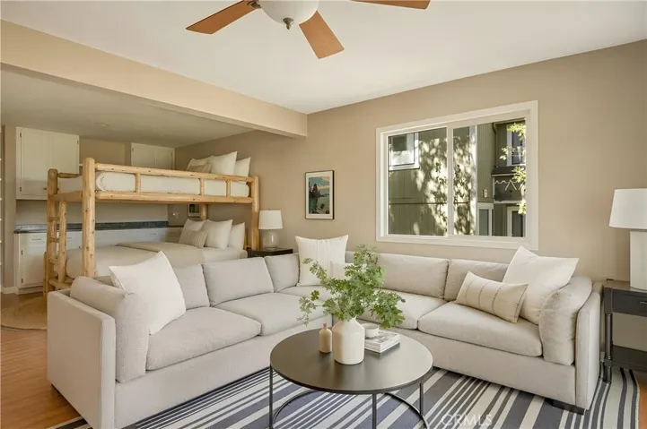 1360 Montreal, Lake Arrowhead, California 92352