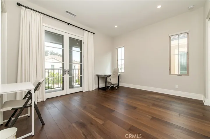 207 Coal Mine, Irvine, California 92602
