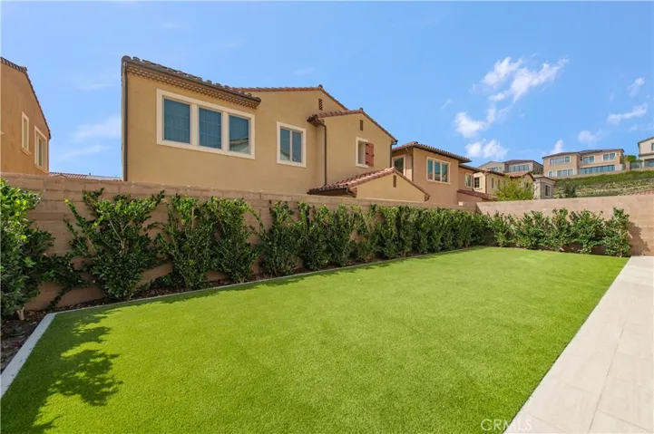 207 Coal Mine, Irvine, California 92602