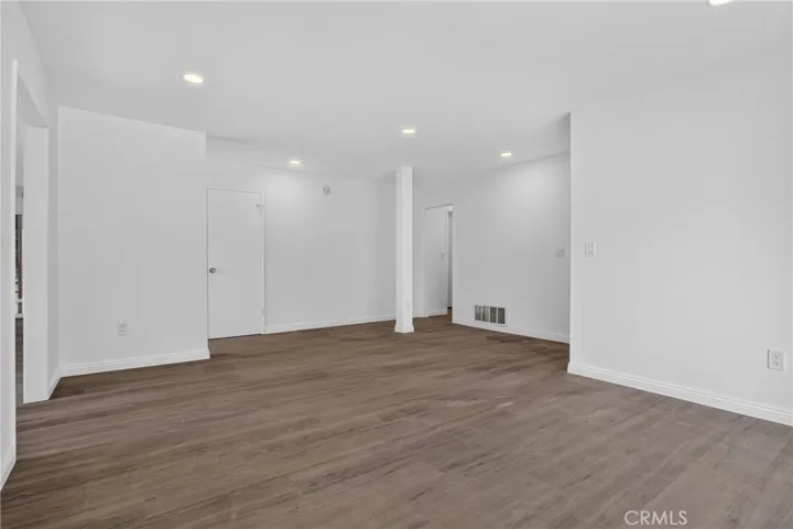 13877 Shablow Avenue, Sylmar, California 91342