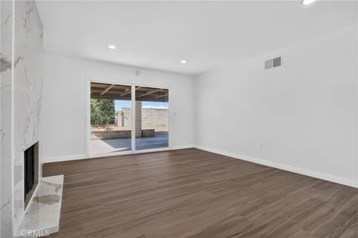 13877 Shablow Avenue, Sylmar, California 91342