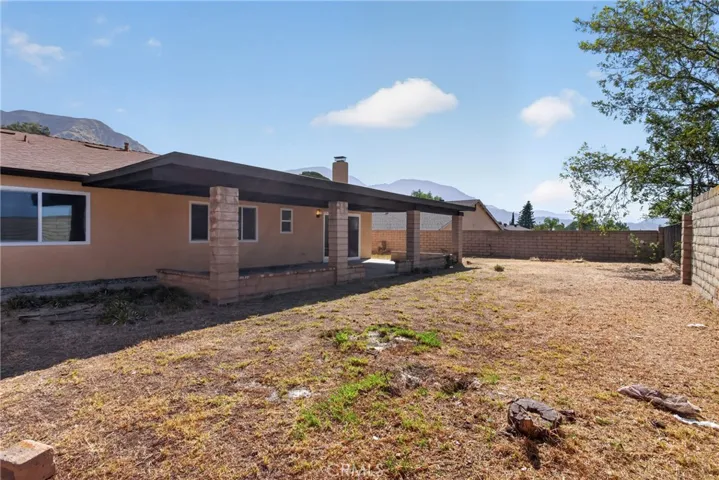 13877 Shablow Avenue, Sylmar, California 91342