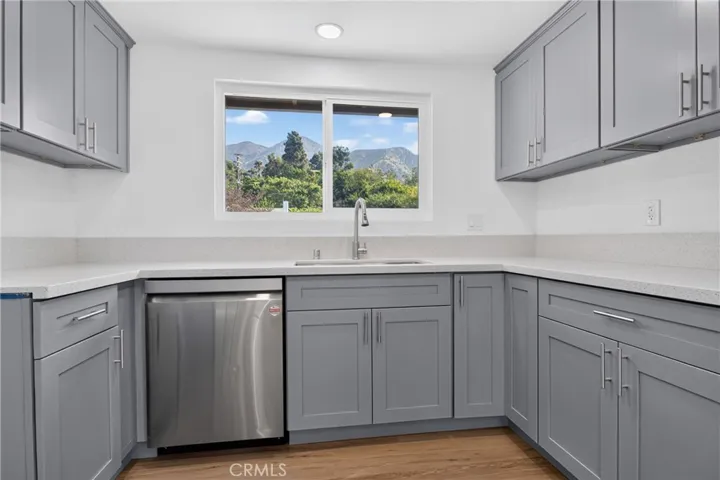 13877 Shablow Avenue, Sylmar, California 91342