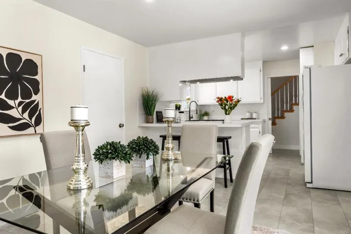 3325 Axford Road, Santa Cruz, California 95062
