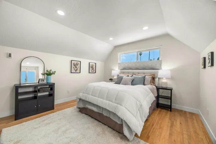 3325 Axford Road, Santa Cruz, California 95062