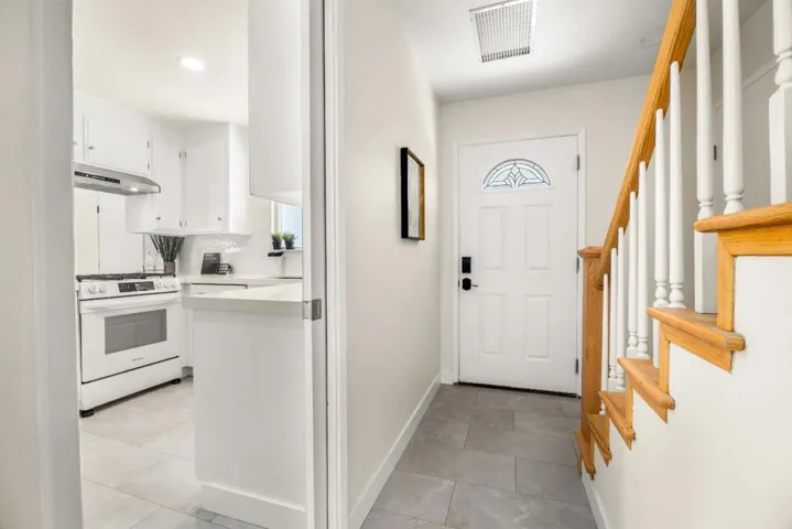 3325 Axford Road, Santa Cruz, California 95062