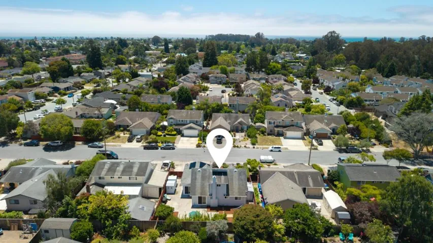 3325 Axford Road, Santa Cruz, California 95062