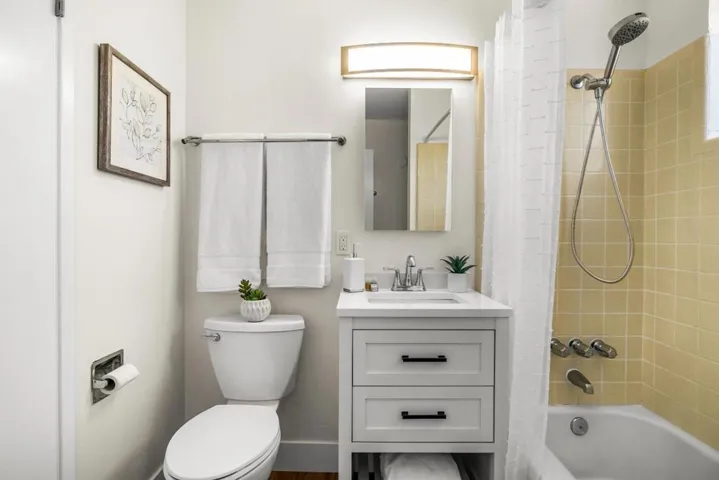 3325 Axford Road, Santa Cruz, California 95062