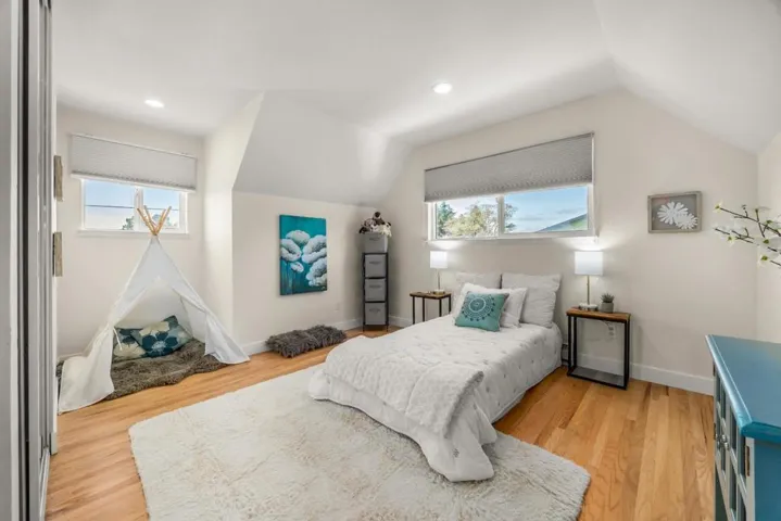 3325 Axford Road, Santa Cruz, California 95062