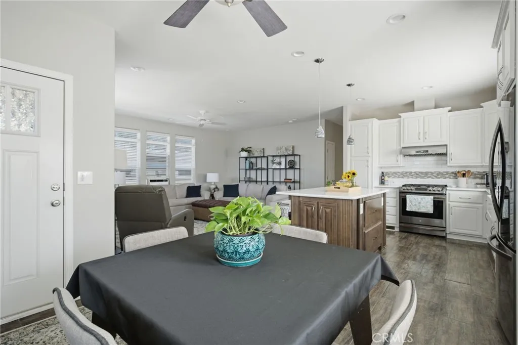 Dining Area, Kitchen, Living Room (Great Room)