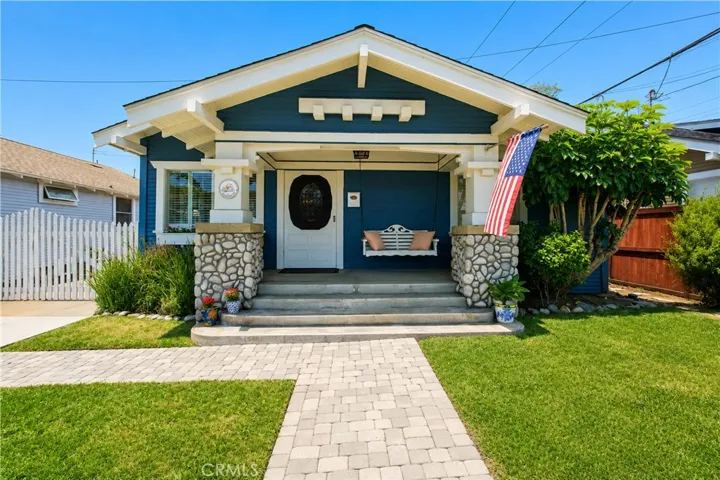 417 Orizaba, Long Beach, California 90814