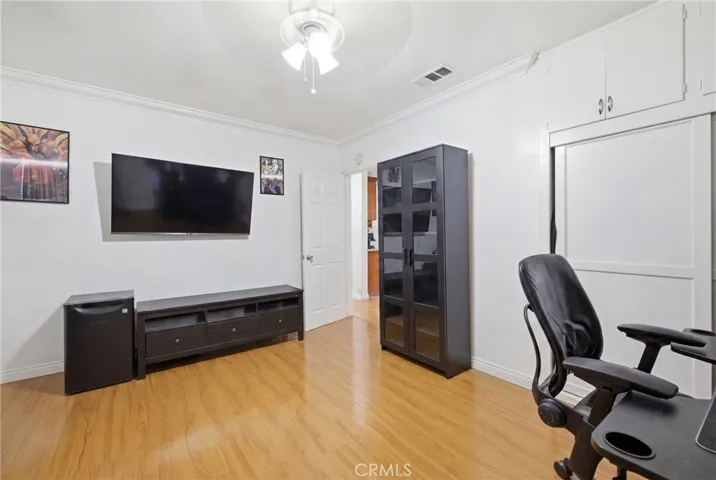 156 E 49th, Long Beach, California 90805