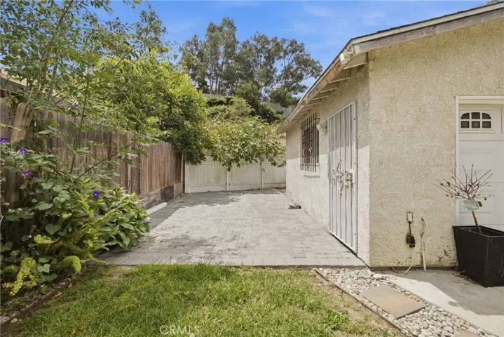 156 E 49th, Long Beach, California 90805