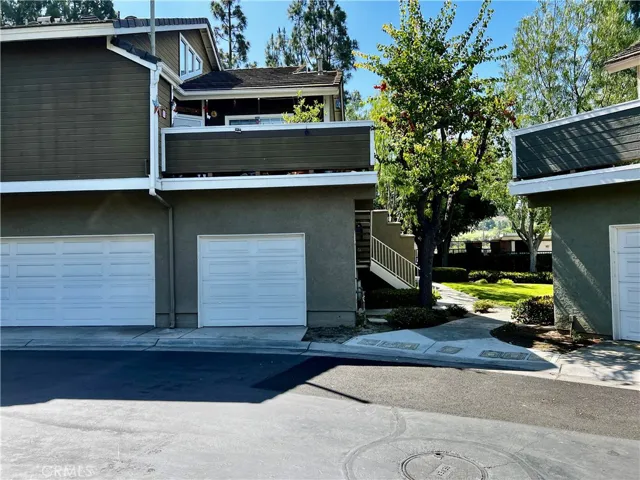 Front of the garage entrace