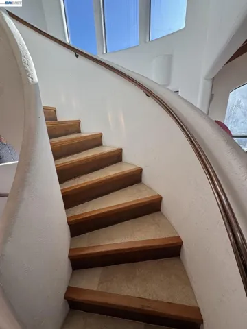 1302 Westview Dr, Berkeley, California 94705