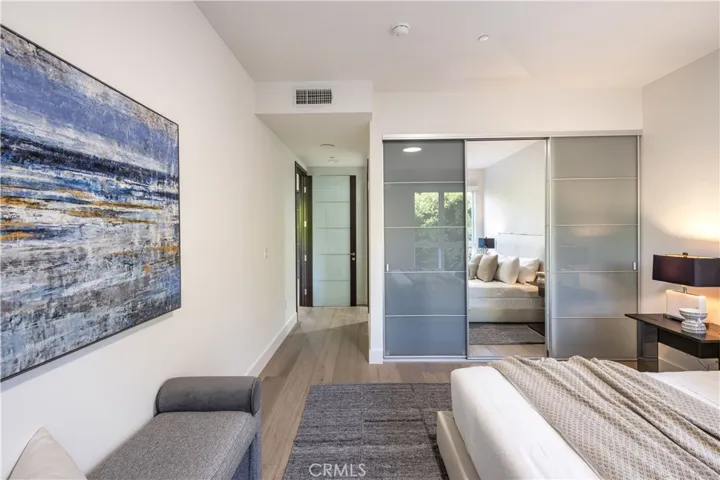1318 Roxbury S 210, Los Angeles, California 90035