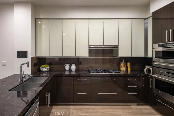 1318 Roxbury S 210, Los Angeles, California 90035