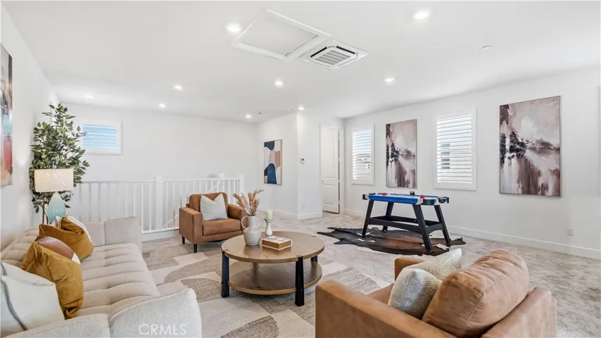 197 Merit, Irvine, California 92618