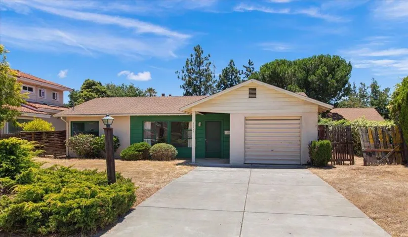 20860 Garden Gate Drive, Cupertino, California 95014