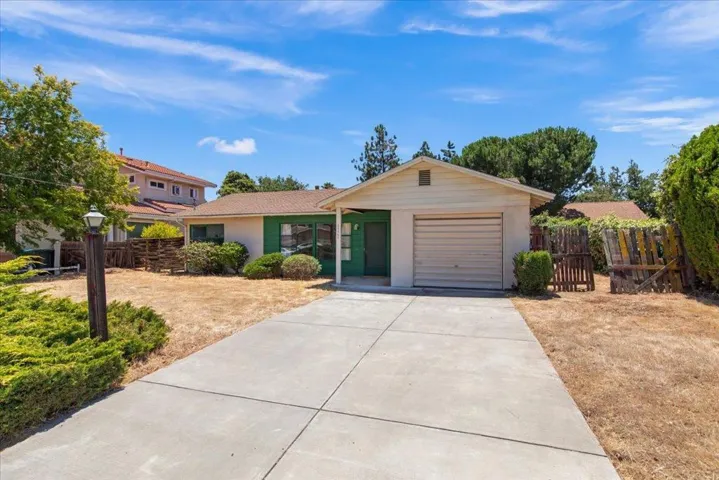 20860 Garden Gate Drive, Cupertino, California 95014