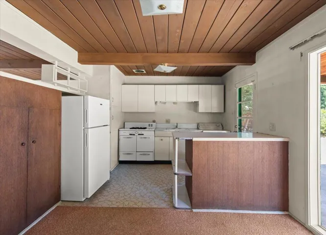 20860 Garden Gate Drive, Cupertino, California 95014