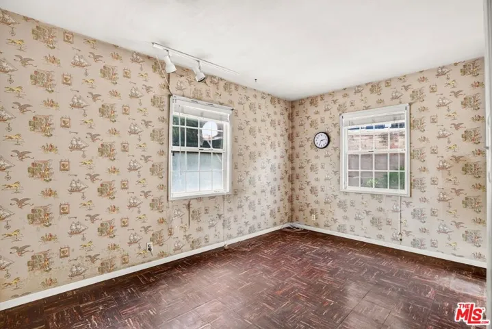 2nd Room