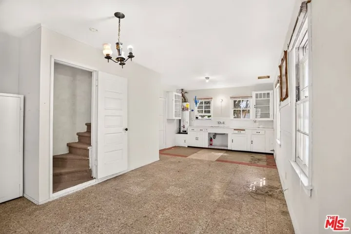 3701 Inglewood Boulevard, Los Angeles, California 90066