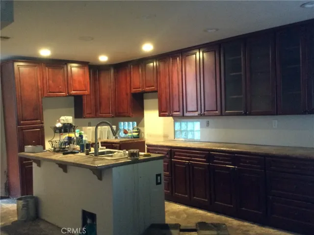 2060 Cedar Glen Drive, Corona, California 92879