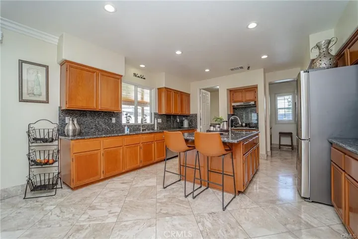 5963 Pinegrove, Eastvale, California 92880
