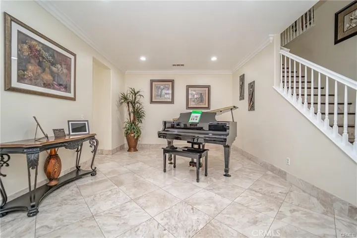 5963 Pinegrove, Eastvale, California 92880