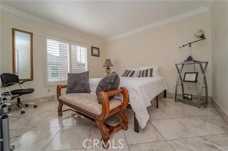 5963 Pinegrove, Eastvale, California 92880