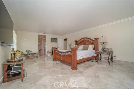 5963 Pinegrove, Eastvale, California 92880