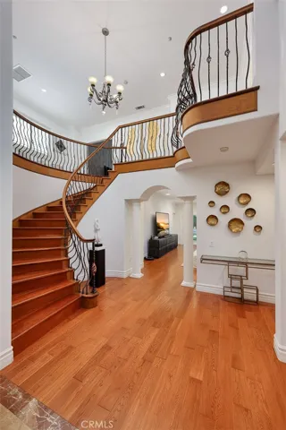 43 W Naomi Avenue, Arcadia, California 91007